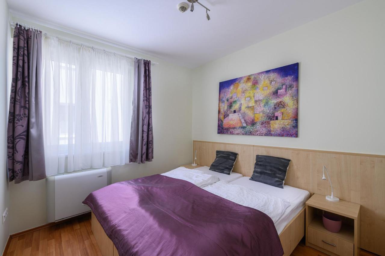 Mirage Wellness Apartman Hajduszoboszlo Exterior foto