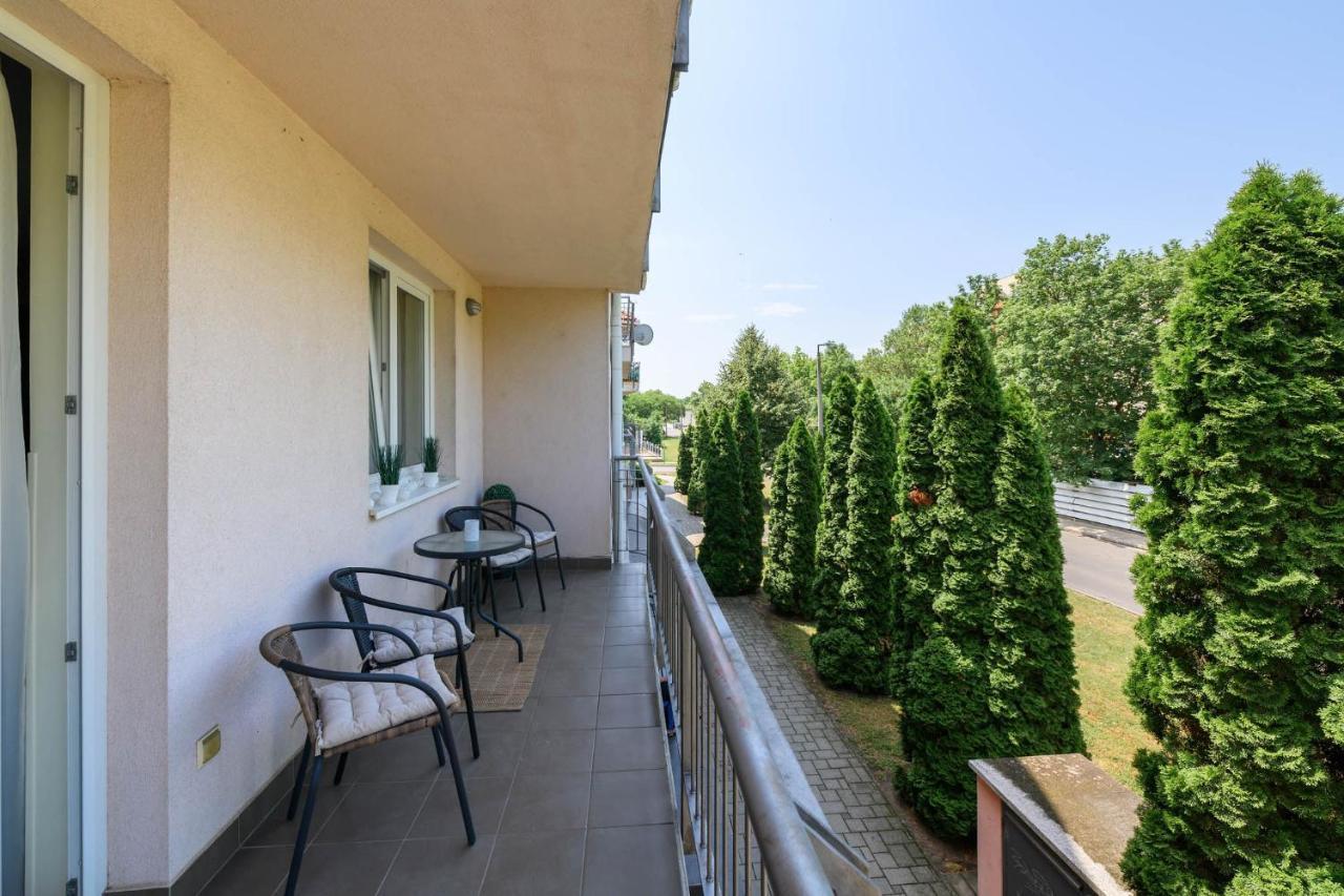 Mirage Wellness Apartman Hajduszoboszlo Exterior foto